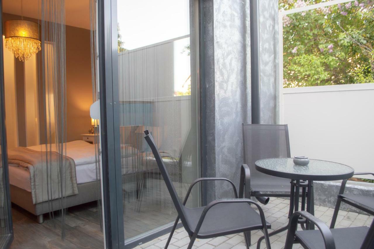 Orient Suite Sárvár Buitenkant foto